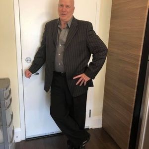 Meet your Posher, Gary